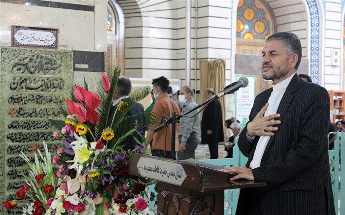 پاسداشت مقام معلم زمینه‌ساز ارتقاء و پیشرفت جامعه است