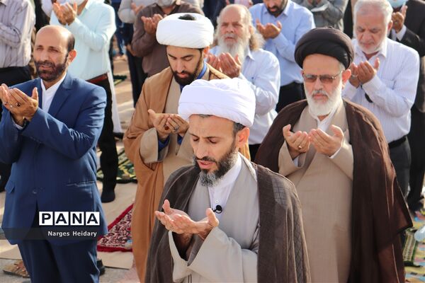 اقامه نماز عید سعید فطر در امیدیه