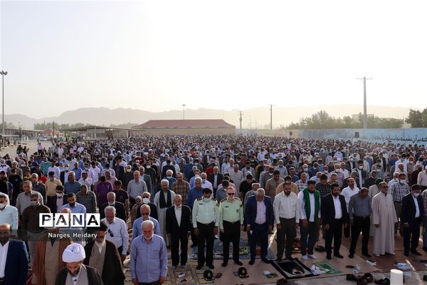 اقامه نماز عید سعید فطر در امیدیه