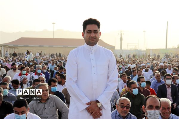 اقامه نماز عید سعید فطر در امیدیه