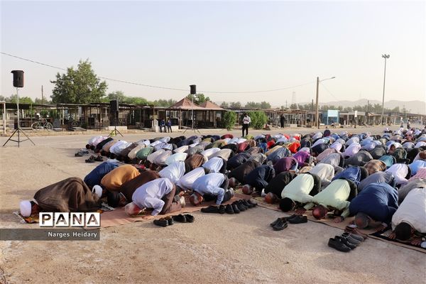 اقامه نماز عید سعید فطر در امیدیه