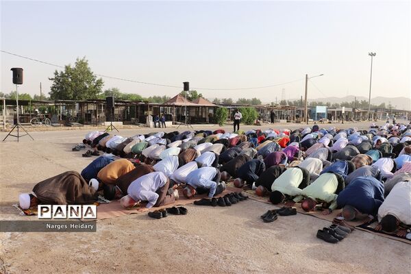 اقامه نماز عید سعید فطر در امیدیه