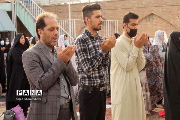 آیین اقامه نماز عید سعید فطر در اهواز