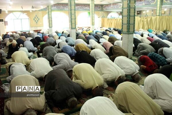آیین اقامه نماز عید سعید فطر در اهواز