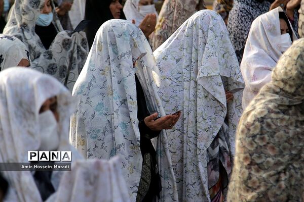 اقامه نماز عید سعید فطر در بندرعباس