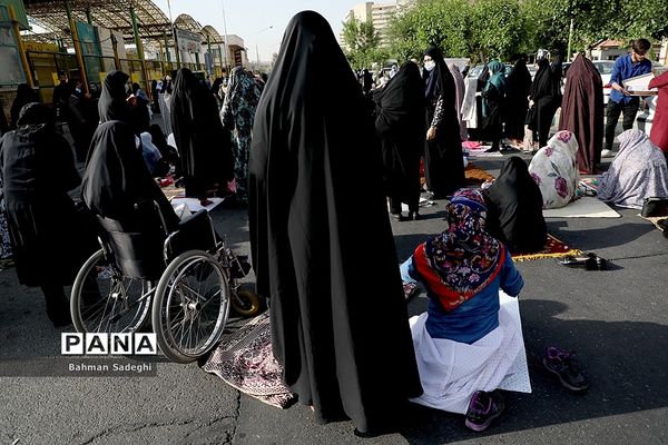 نماز عید سعید فطر در شهرک اکباتان