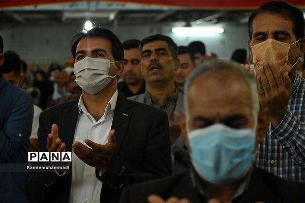 اقامه نماز عید سعید فطر در خاوران به امامت حجت الاسلام والمسلمین جعفری