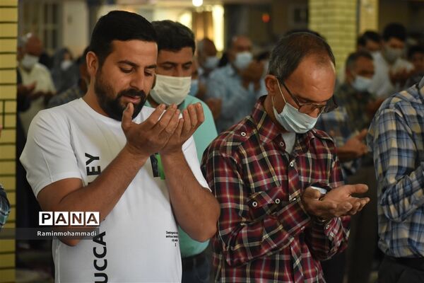 اقامه نماز عید سعید فطر در خاوران به امامت حجت الاسلام والمسلمین جعفری