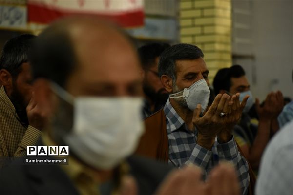 اقامه نماز عید سعید فطر در خاوران به امامت حجت الاسلام والمسلمین جعفری