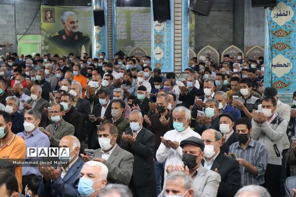 اقامه نماز عید سعید فطر در شهرستان قدس