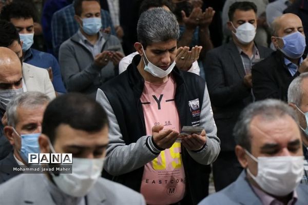 اقامه نماز عید سعید فطر در شهرستان قدس