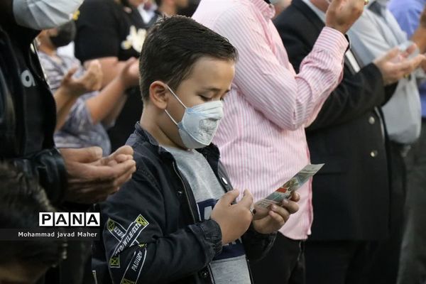 اقامه نماز عید سعید فطر در شهرستان قدس