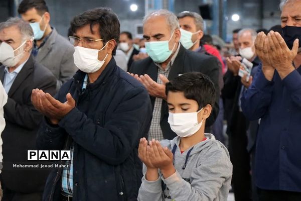 اقامه نماز عید سعید فطر در شهرستان قدس