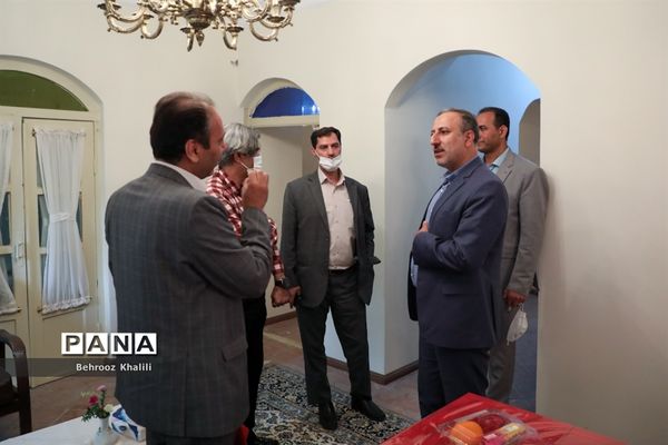 داوری آثار معلمان هنرمند