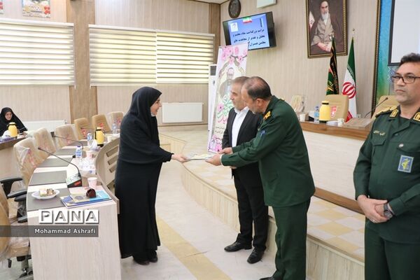 مراسم تجلیل از فرهنگیان بسیجی در ارومیه