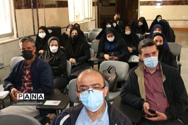 برگزاری دوره آموزشی تربیت‌دینی در شهرستان فیروزکوه