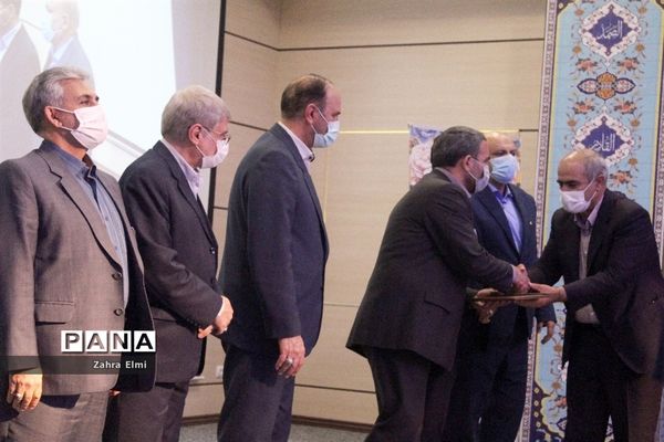 مراسم تکریم و معارفه مدیرکل آموزش و پرورش آذربایجان شرقی