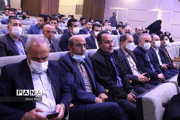 مراسم تکریم و معارفه مدیرکل آموزش و پرورش آذربایجان شرقی