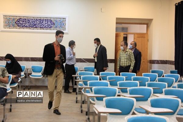 بازدید از دبیرستان تیزهوشان به مناسبت روز سمپاد