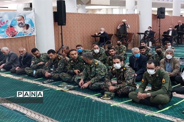 گرامیداشت مقام معلم پیش از نماز جمعه