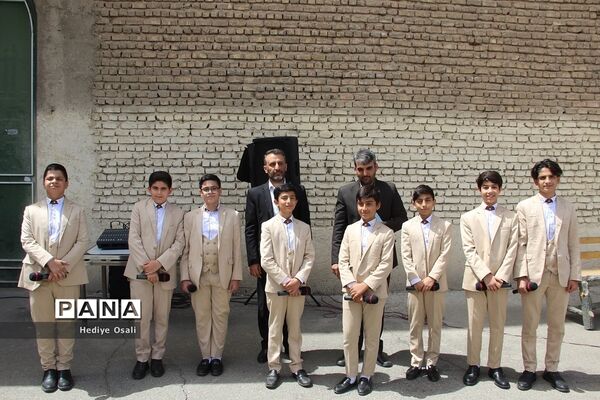 حضور مدیرکل آموزش و پرورش شهرستان‌های استان تهران در نماز جمعه اسلامشهر