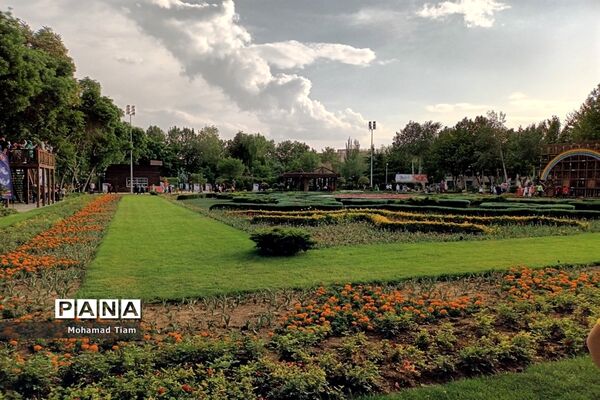 جشنواره گل‌های لاله