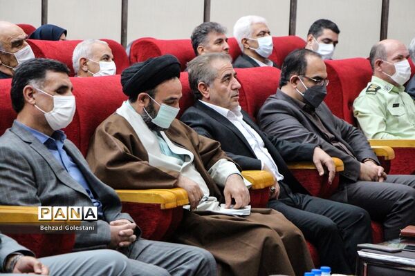 آیین گرامیداشت جلوه‌های ویژه معلمی در ارومیه