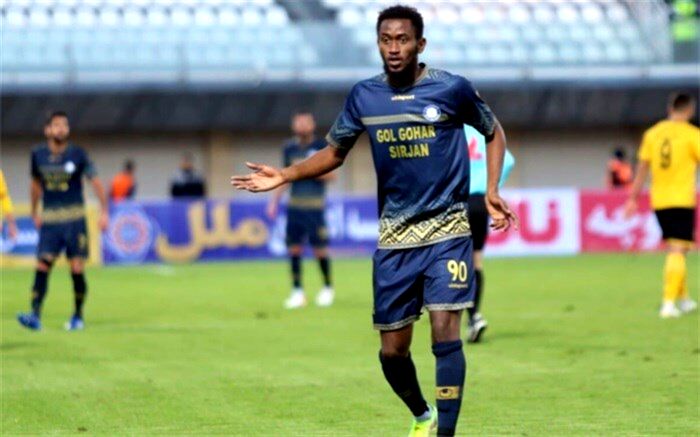 توفان توئیتری پرسپولیسی‌ها به نفع بازیکن گابنی؛ رأی گل گهر را برگردانید