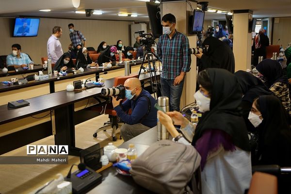 نشست خبری سی‌و‌سومین نمایشگاه بین‌المللی کتاب