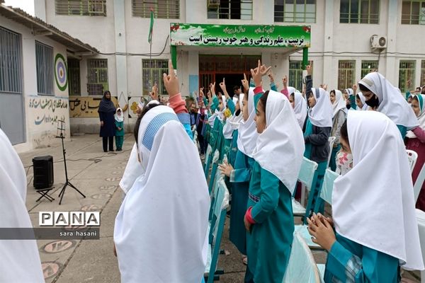 مراسم گرامیداشت مقام معلم و هفته سلامت در دبستان تربیت شهرستان گلوگاه