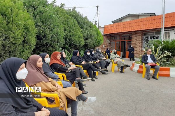 جشن روز معلم در دبیرستان سمیه محمود‌آباد