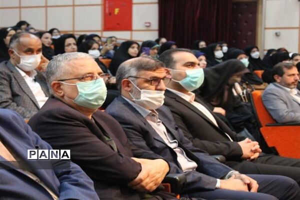 تجلیل از معلمان برتر در کانون پرورشی فکری و هنری مازندران