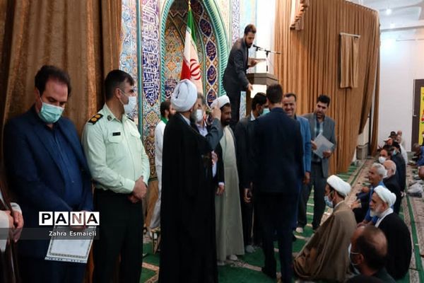 مراسم تقدیر از اعضای معلم ستاد نماز جمعه شهرستان قرچک