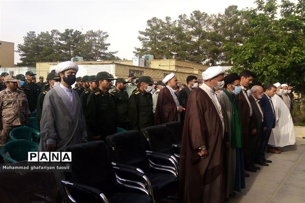 صبحگاه مشترک به‌مناسبت هفته معلم در تربت جام