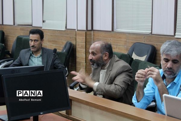 جلسه کارشناسان و مدرسین سازمان دانش‌آموزی قم