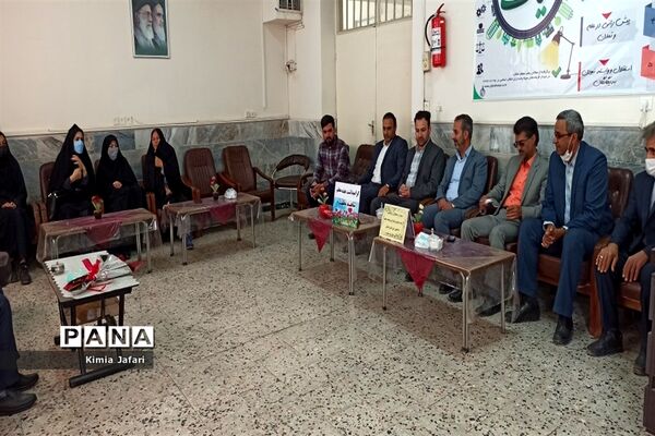 دیدار با دبیران آزاده و جانباز و ایثارگر به مناسبت هفته گرامیداشت مقام معلم