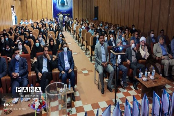 جشن تجلیل از معلمان نمونه شهرستان شوش