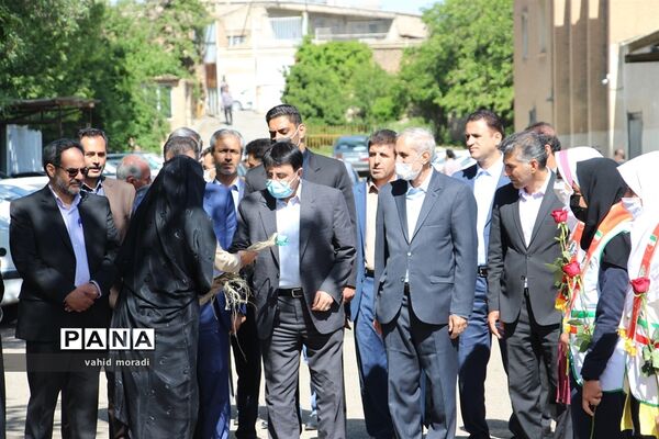 آیین گرامیداشت مقام شامخ معلم در کرمانشاه