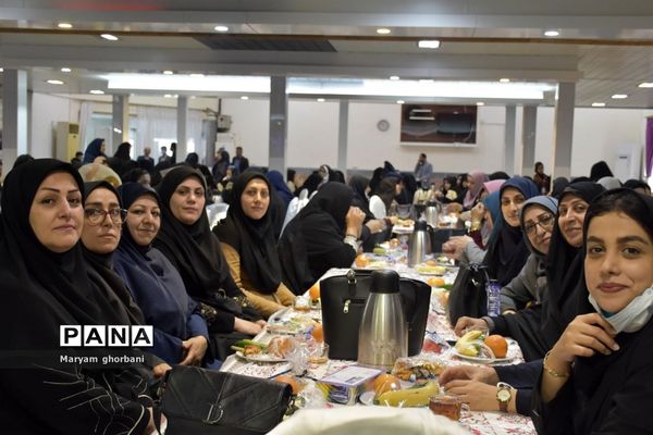 مراسم گرامیداشت مقام معلم در بهنمیر