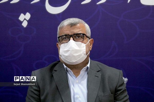 آیین تجلیل از برگزیدگان جلوه‌های ویژه معلمی در ناحیه ۲ اهواز