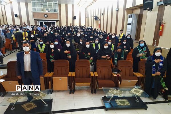 مراسم سپاس مربی و تجلیل از معلمان نمونه شهرستان کازرون