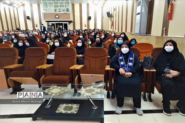 مراسم سپاس مربی و تجلیل از معلمان نمونه شهرستان کازرون