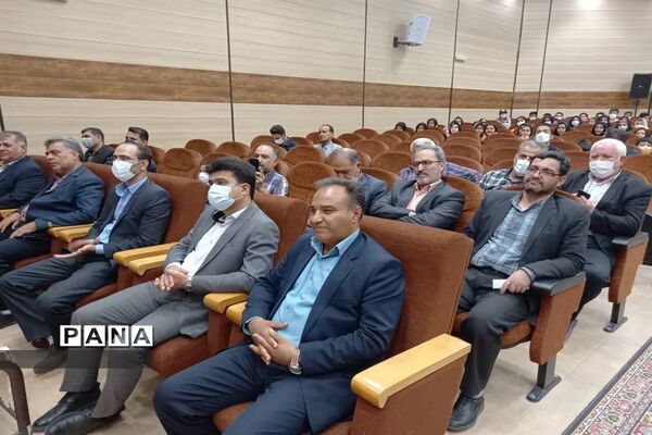 جشنواره سپاس معلم در  آموزش و پرورش شهرستان اردستان