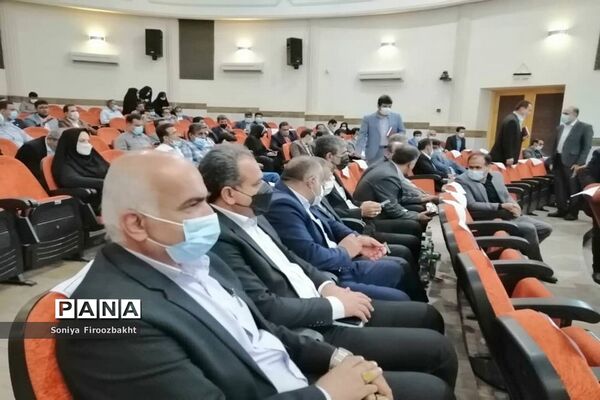 همایش تجلیل از معلمان نمونه استان بوشهر