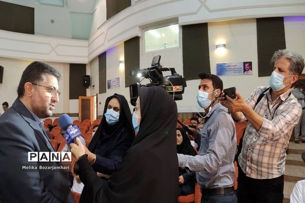 همایش تجلیل از معلمان نمونه استان بوشهر