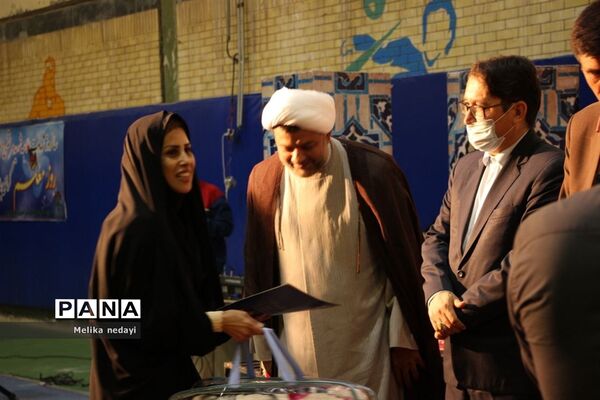 مراسم تجلیل از معلمین نمونه استانی در شهرستان تربت جام