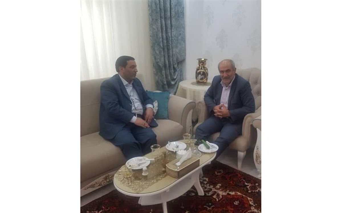 دیدار مدیرکل جدید آموزش و پرورش استان آذربایجان با مدیرکل سابق