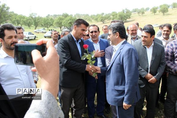 جشن بزرگ هفته معلم، بخش کبگیان چشمه دزدک منطقه سرچنار