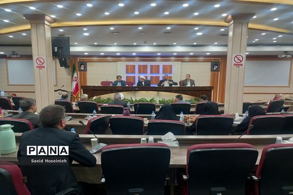 جلسه کارگروه پرورشی استان قم-1