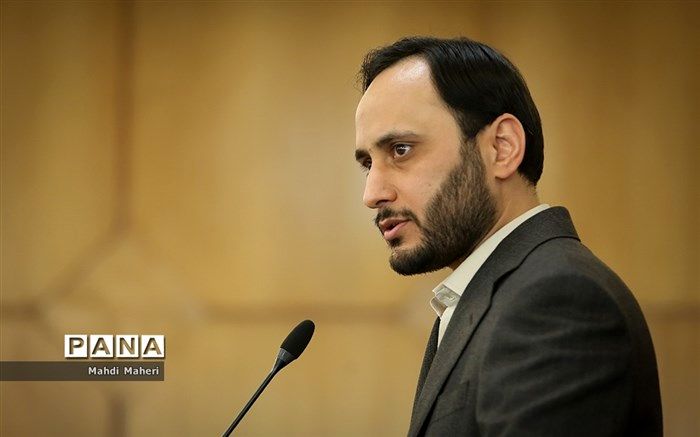 بهادری جهرمی: همراهی مردم رمز موفقیت اصلاح یارانه‌هاست